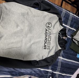 Gray Under Armour hooded sweatshirt